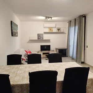https://apartamento-primera-linea-de-mar.catalonia-hotels.com